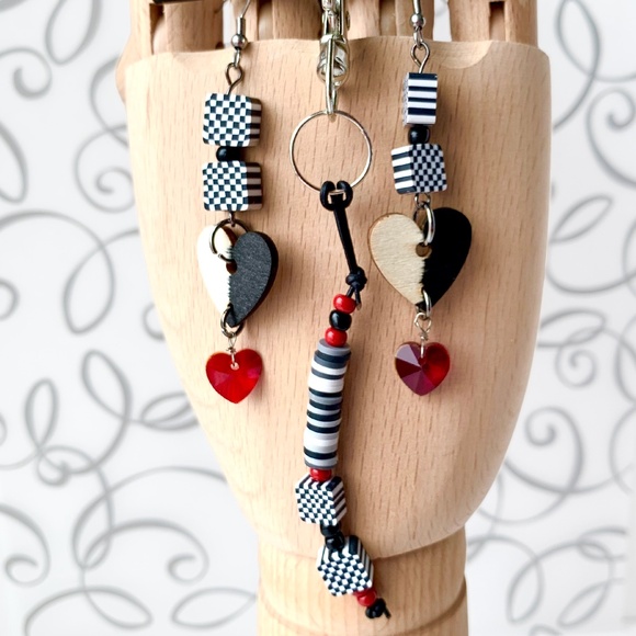 Keychain | Handmade Keychain | Beaded Keychain | Earrings | Handmade Earrings - Picture 8 of 16